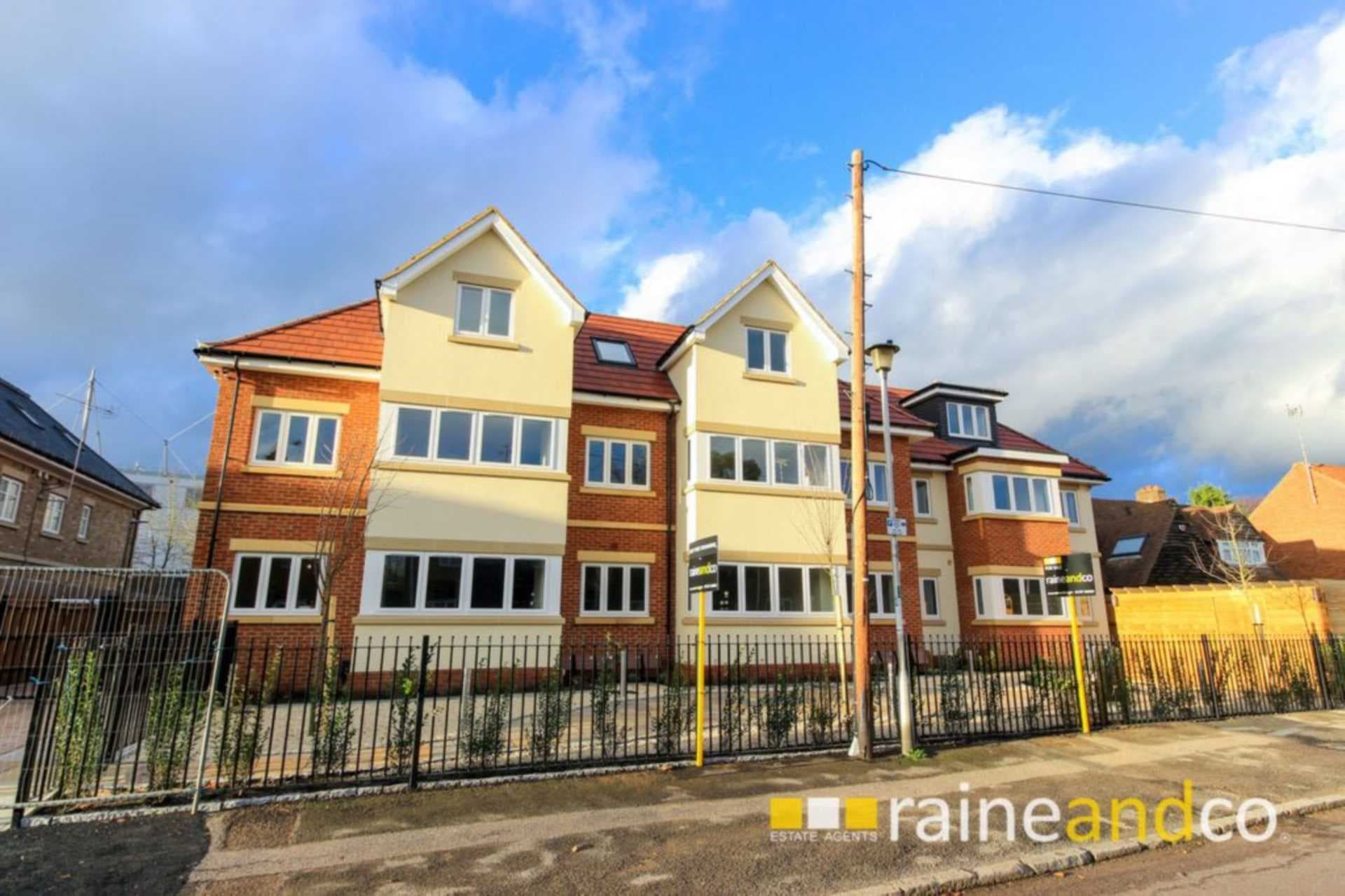 Roe Green Lane, Hatfield