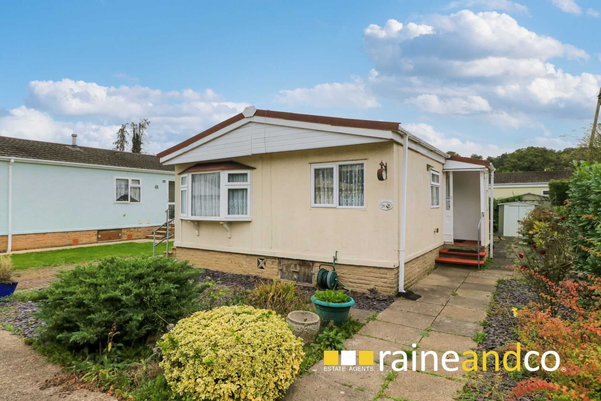 Marshmoor Crescent, Hatfield
