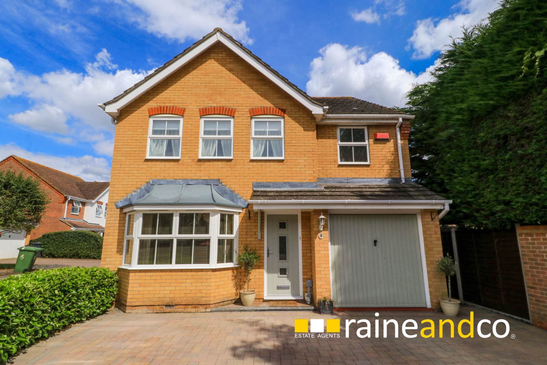 Lovering Road, West Cheshunt