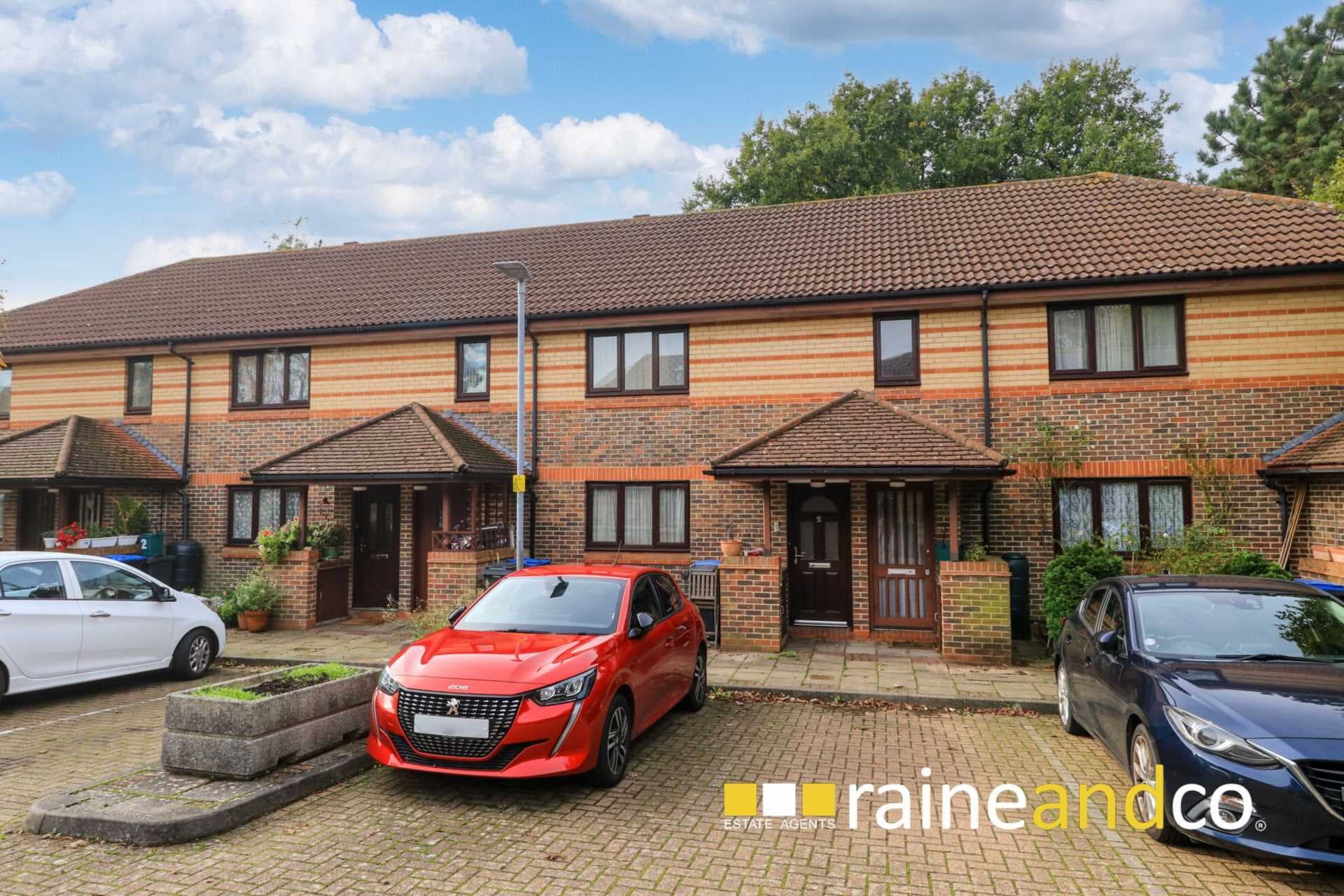 Woodpecker Close, Hertfordshire