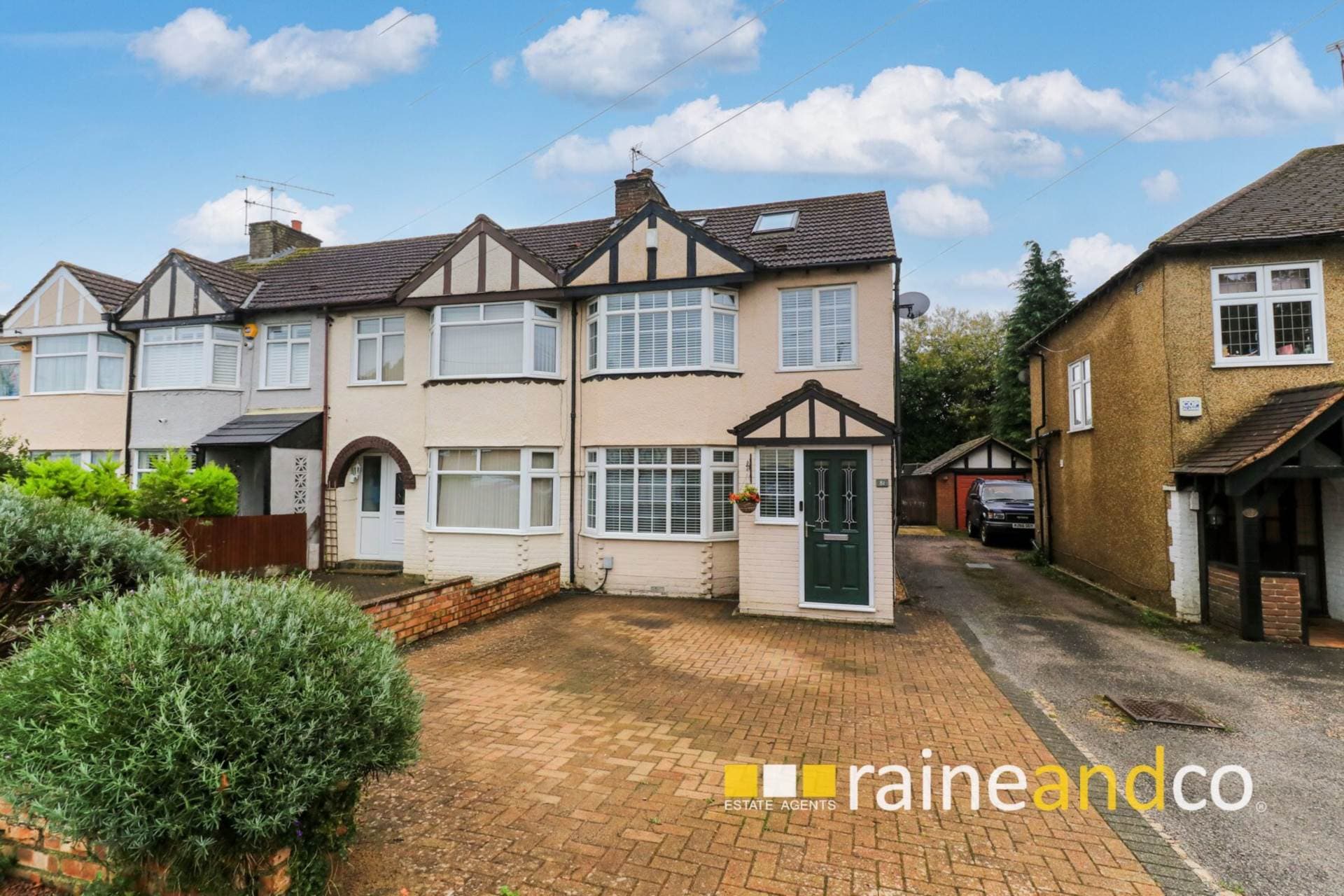 Broad Acres, Hatfield