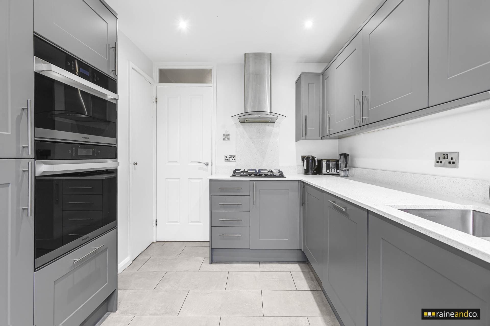 Lockley Crescent, Hatfield