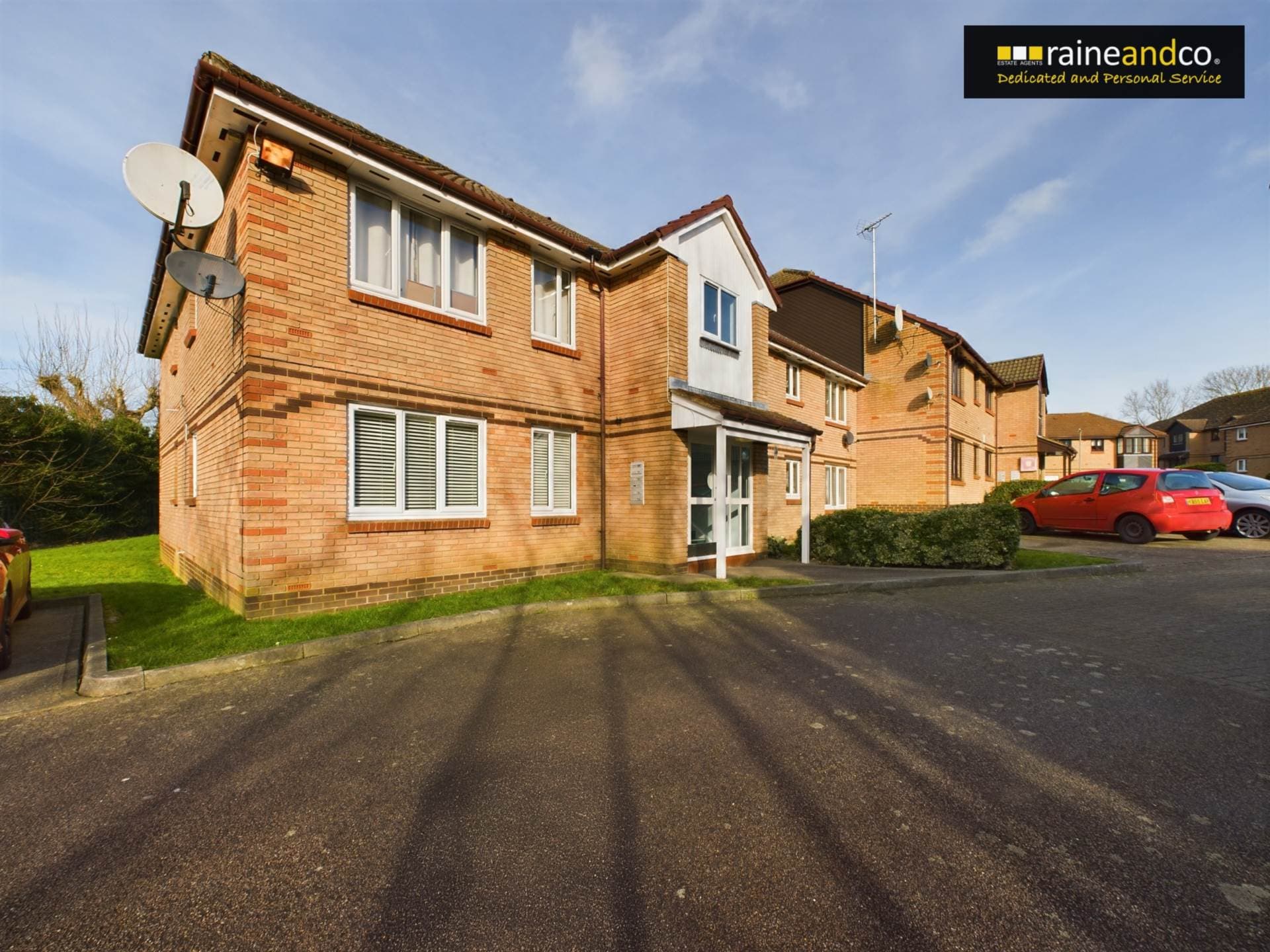 Bornedene, Potters Bar