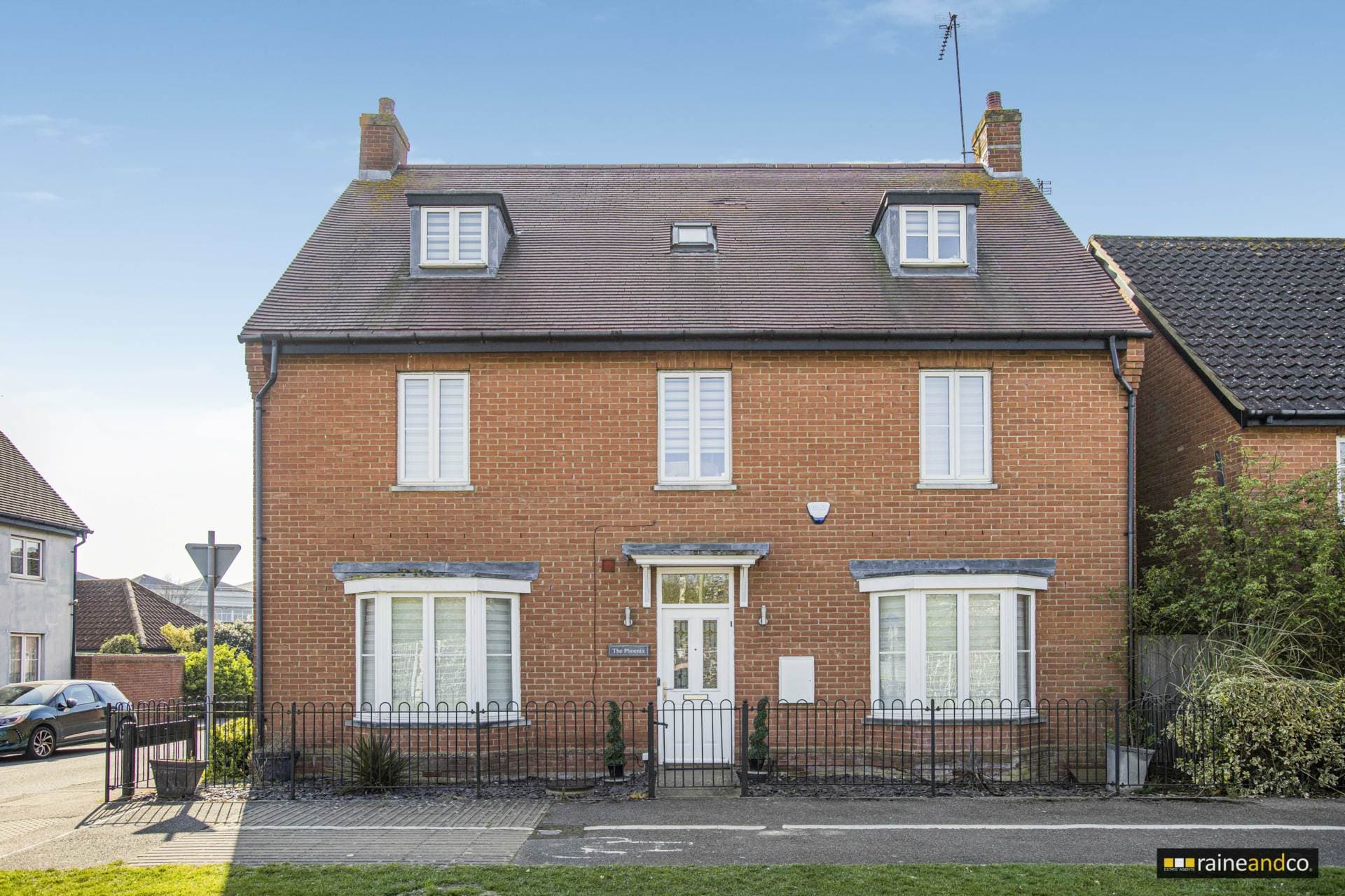 Dragon Road, Salisbury Village, Hatfield