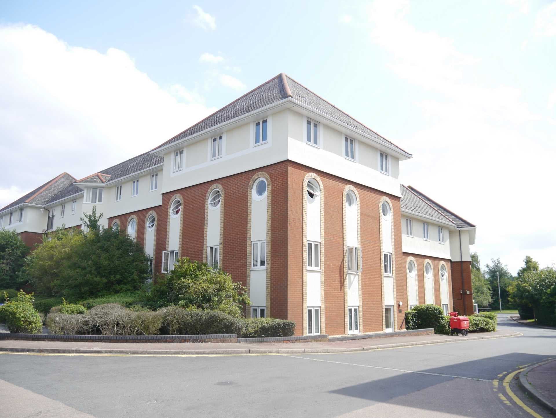 Walsingham Close, Hatfield