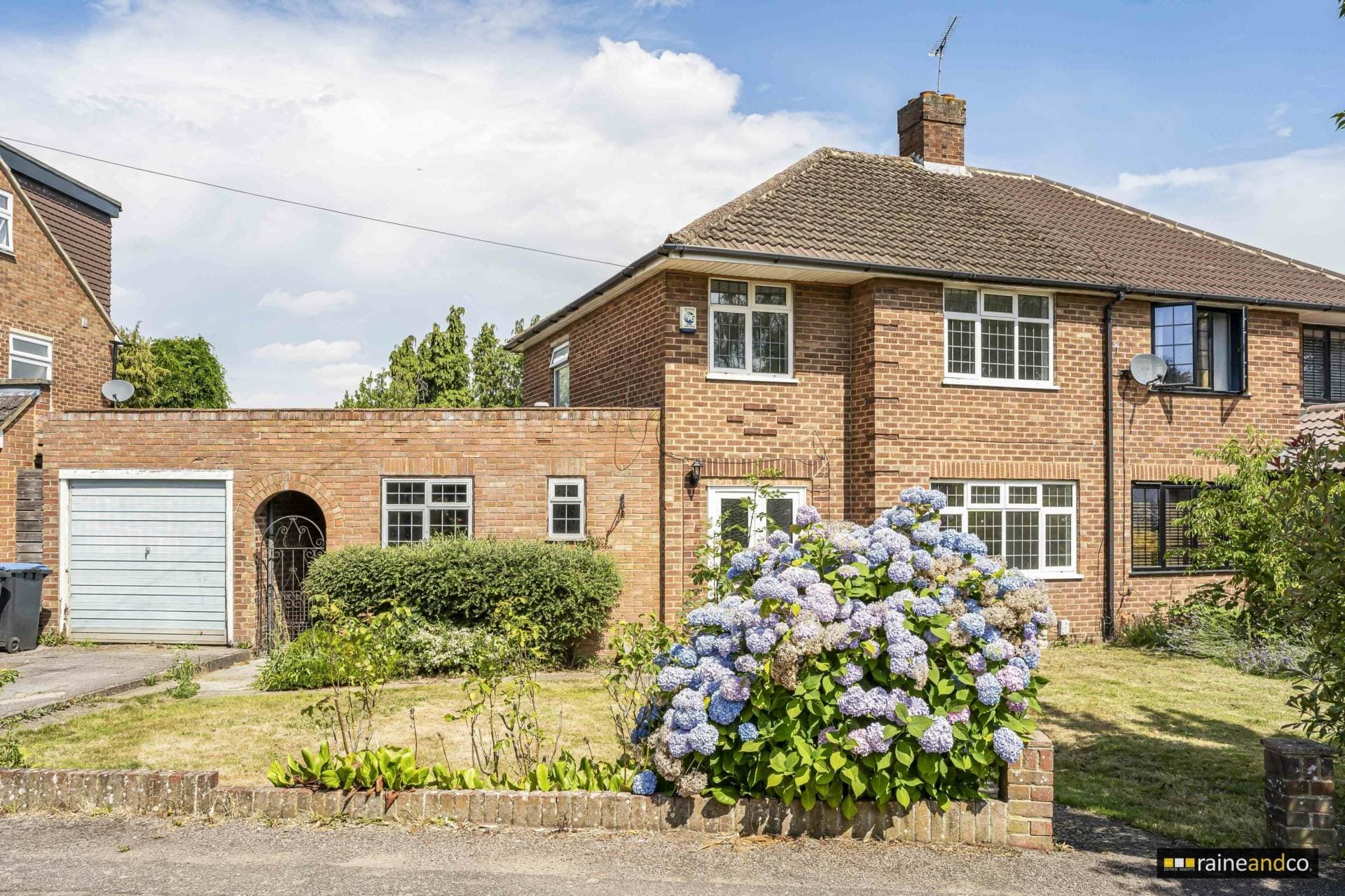 Bramble Road, Hatfield