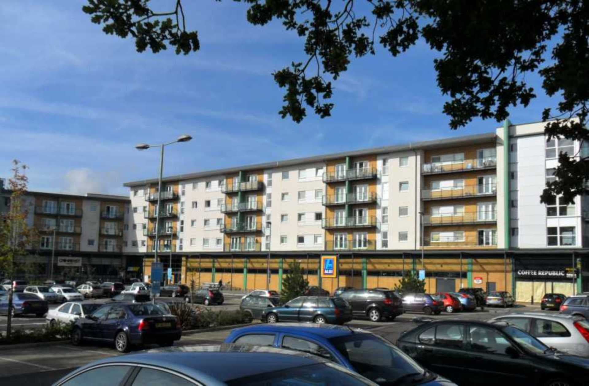 Parkhouse Court, Hatfield