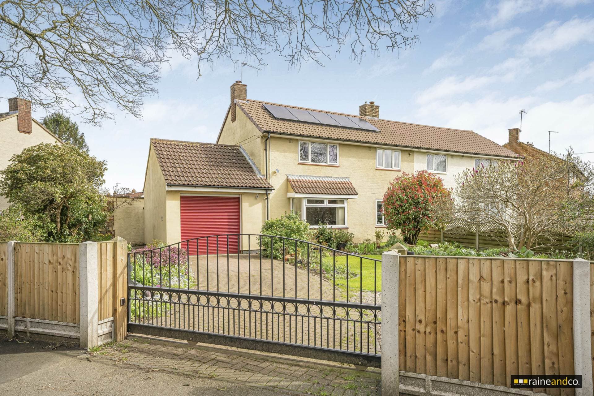 Homestead Road, Hatfield