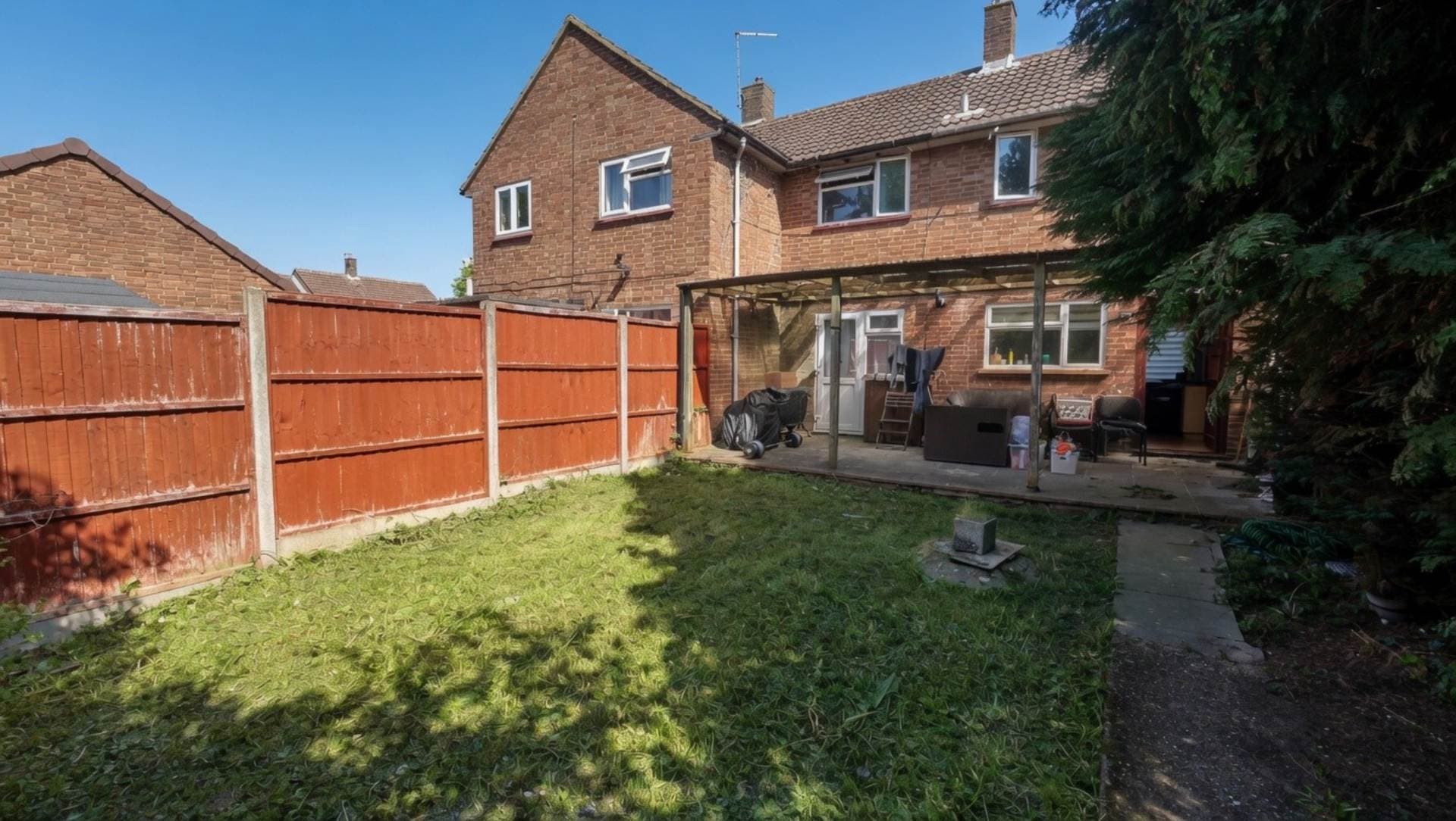 High Dells, Hatfield