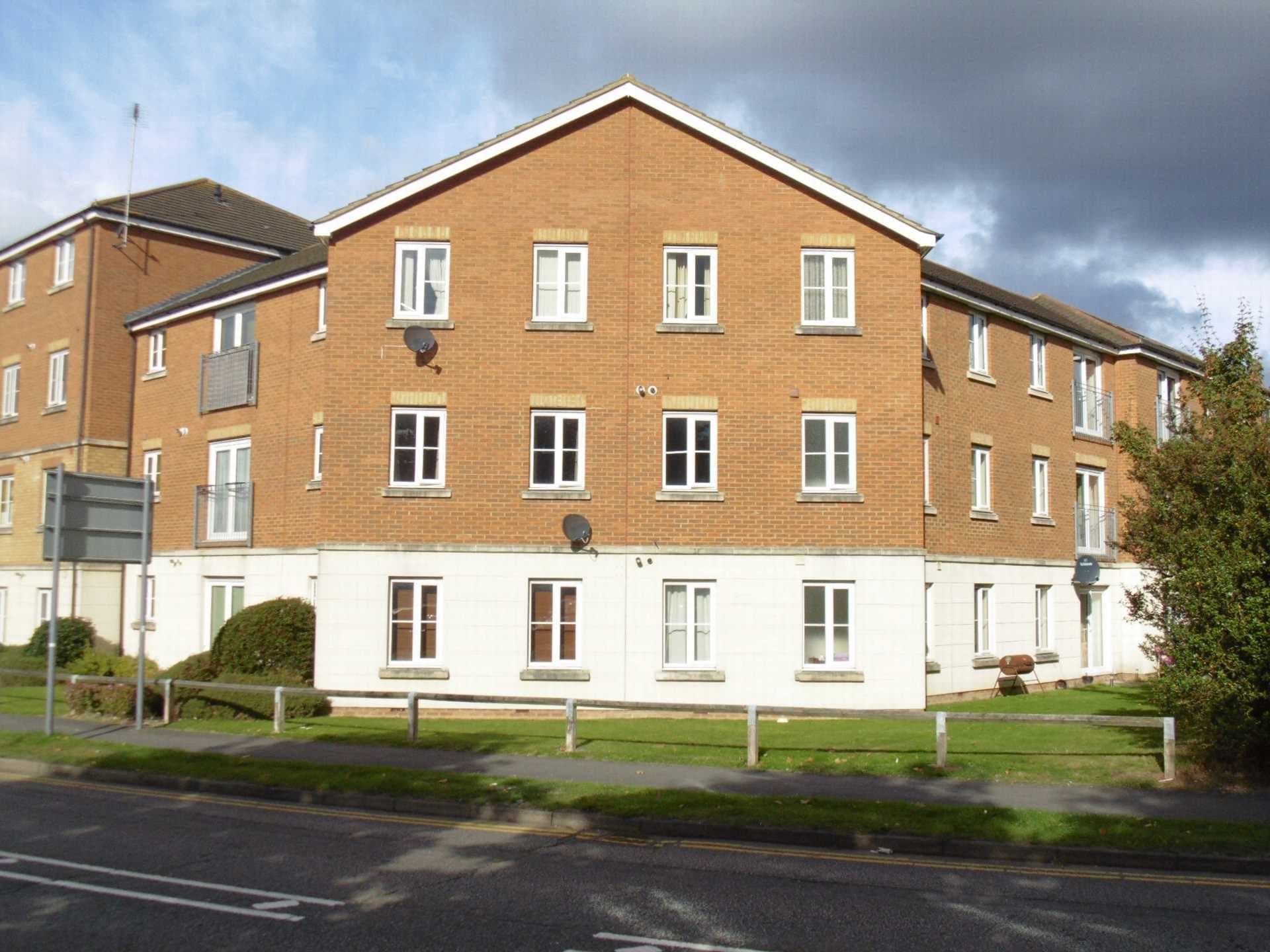 St Lukes Court, Hatfield