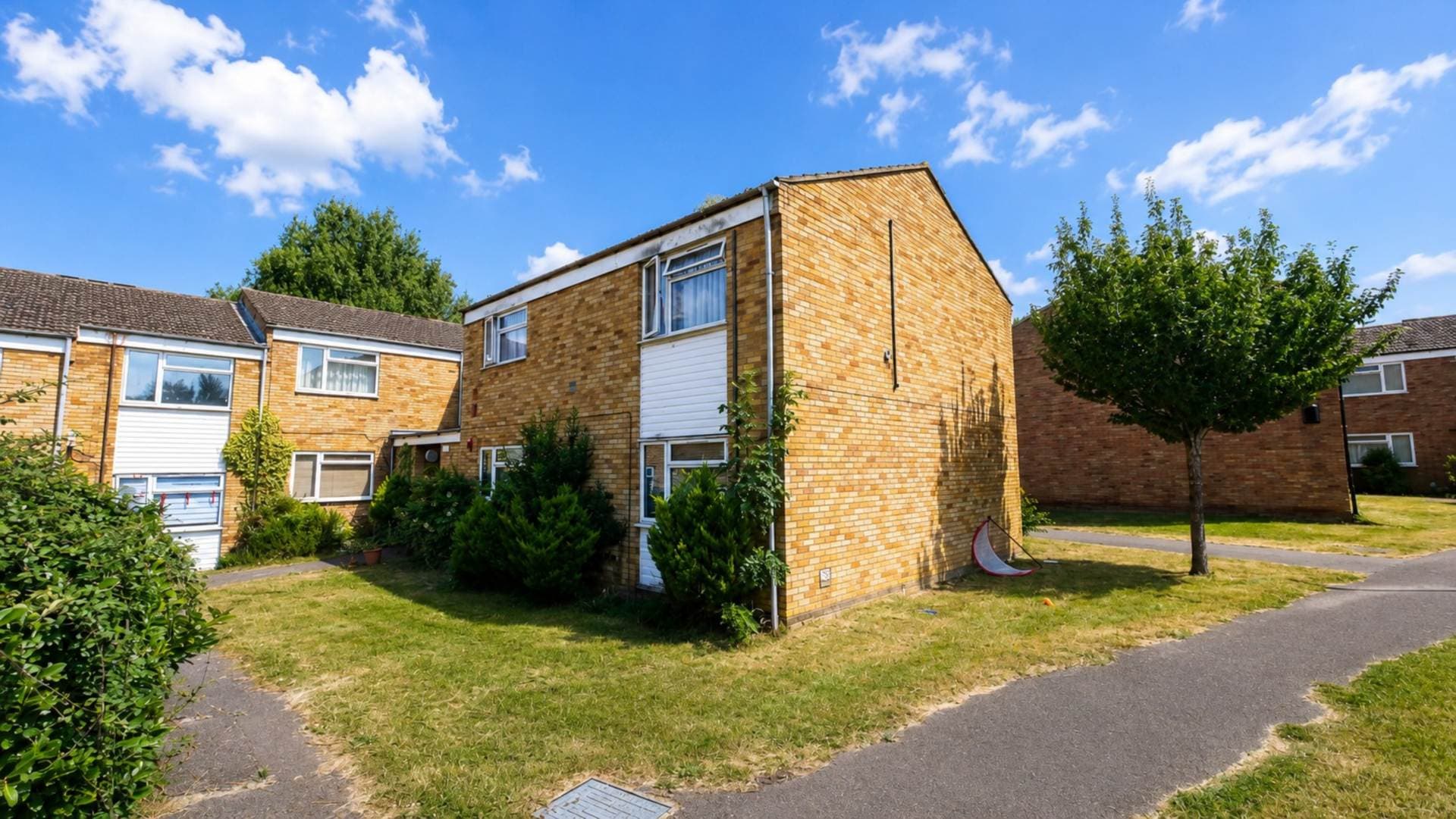 Millwards, Hatfield