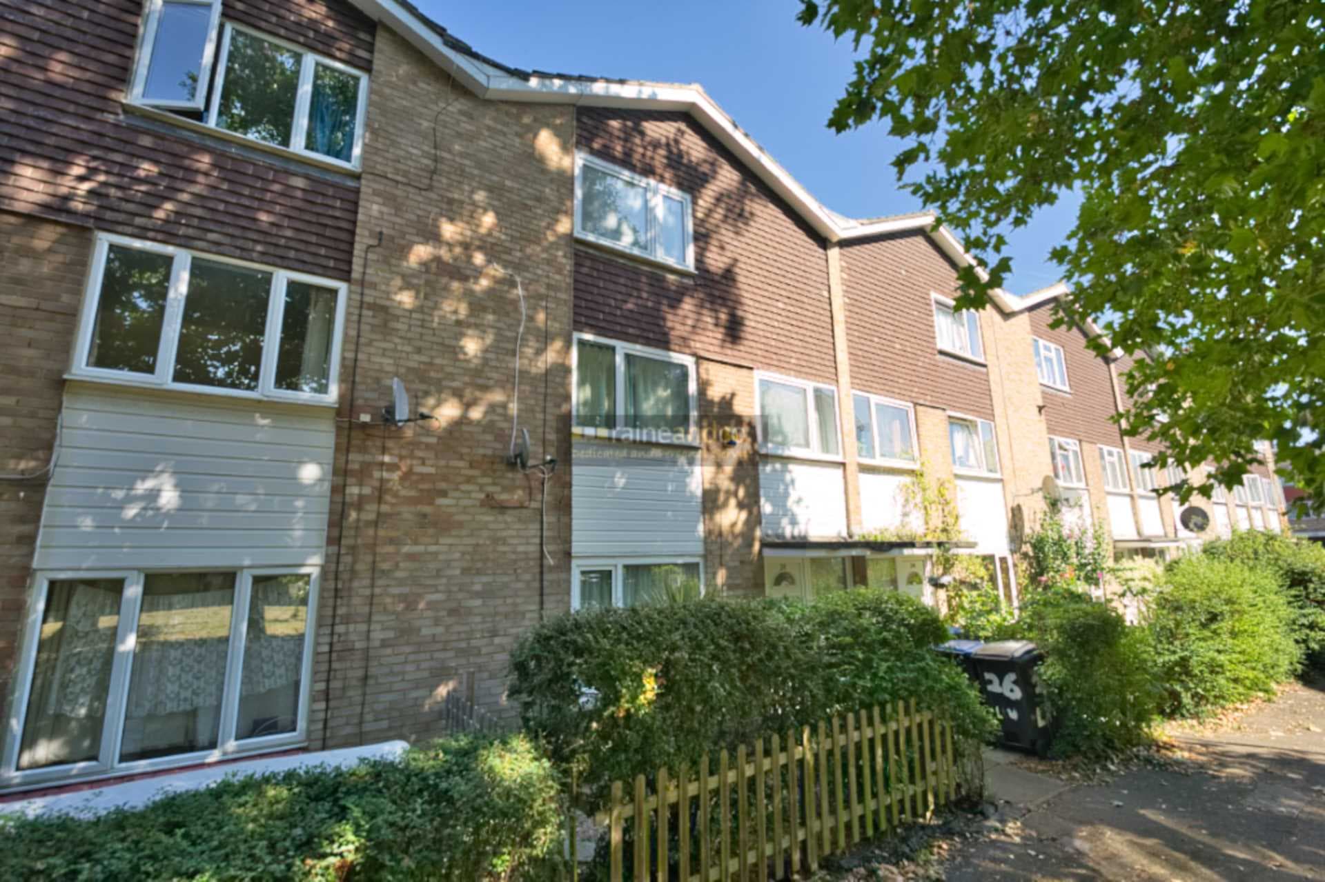 Link Walk, Hatfield