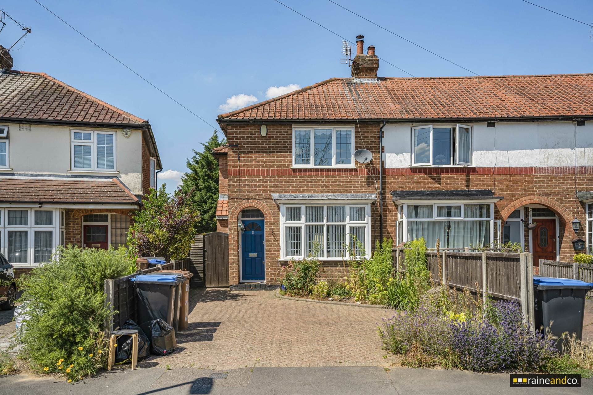 Heathcote Avenue, Hatfield