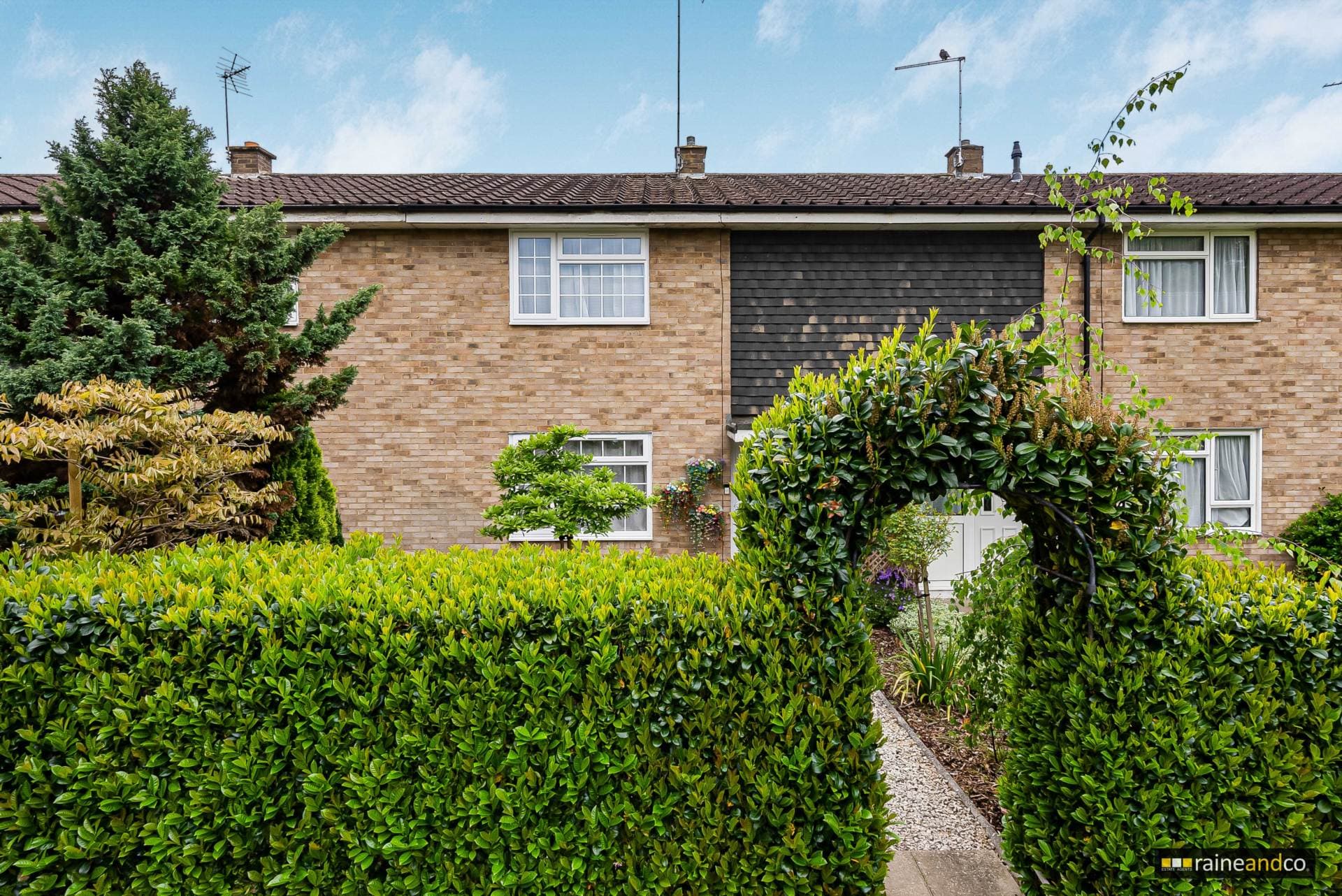 Stockbreach Close, Hatfield