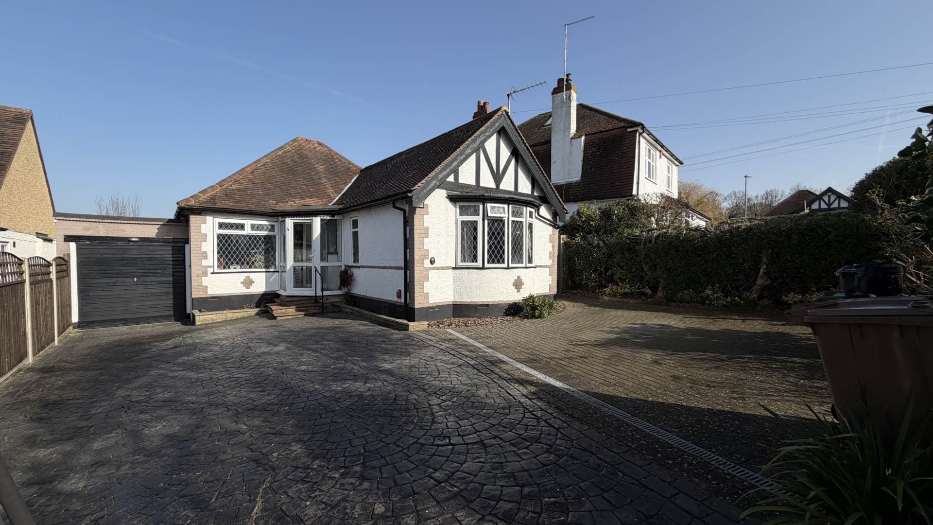 Ladbrooke Drive, Potters Bar