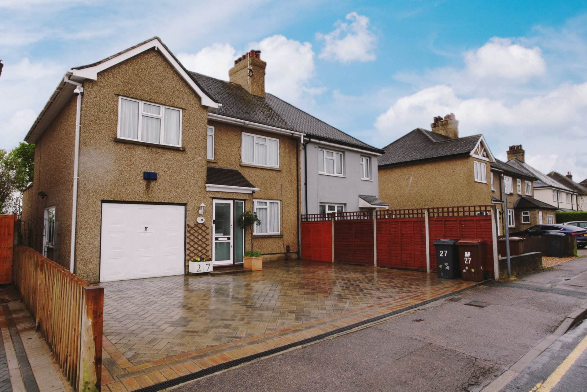 Park Avenue, Potters Bar