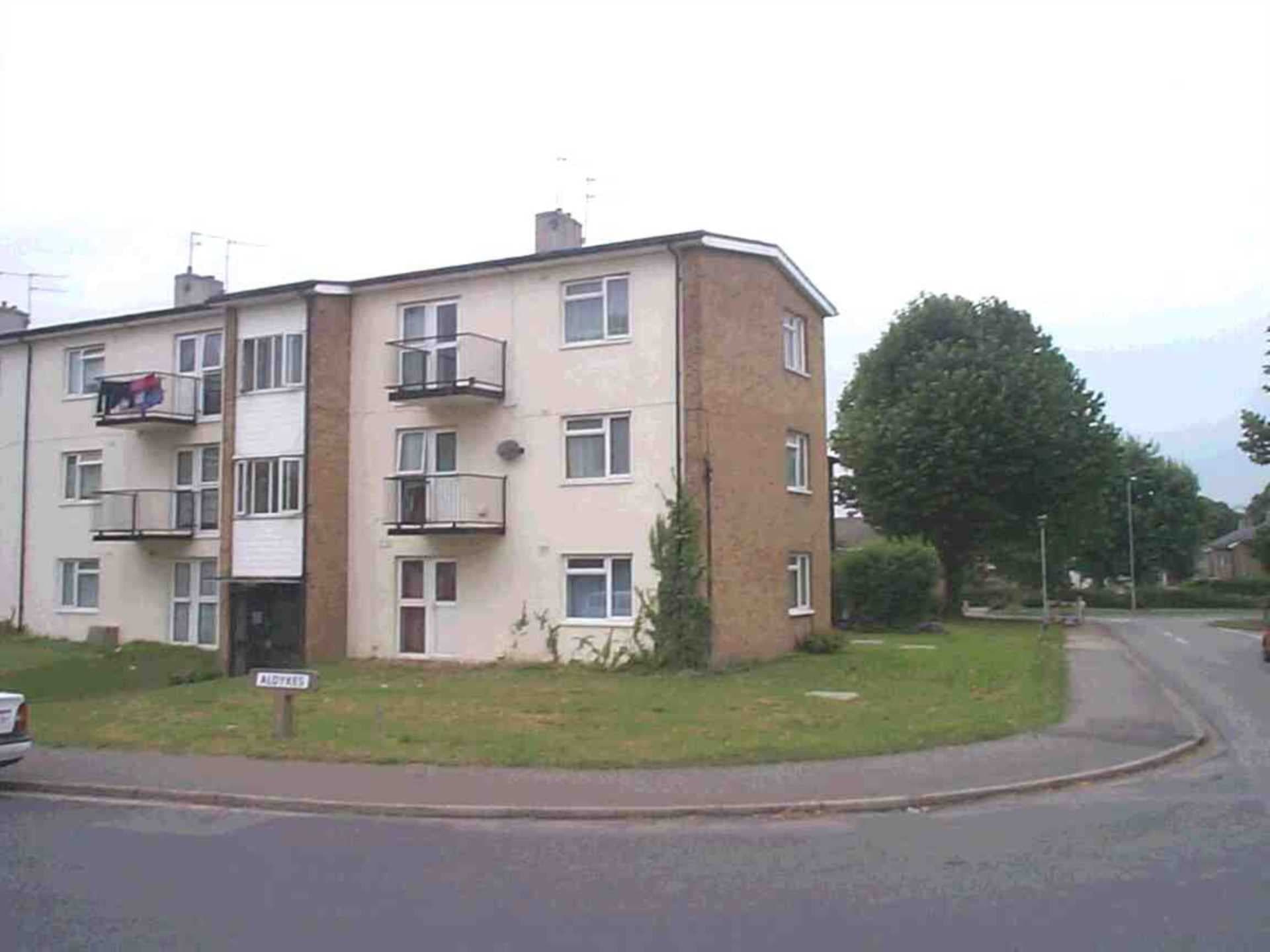 Aldykes, Hatfield