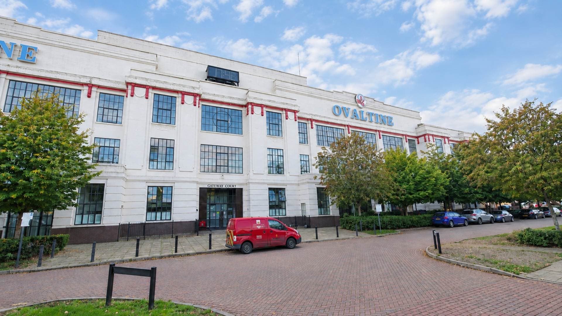 Ovaltine Court, Ovaltine Drive