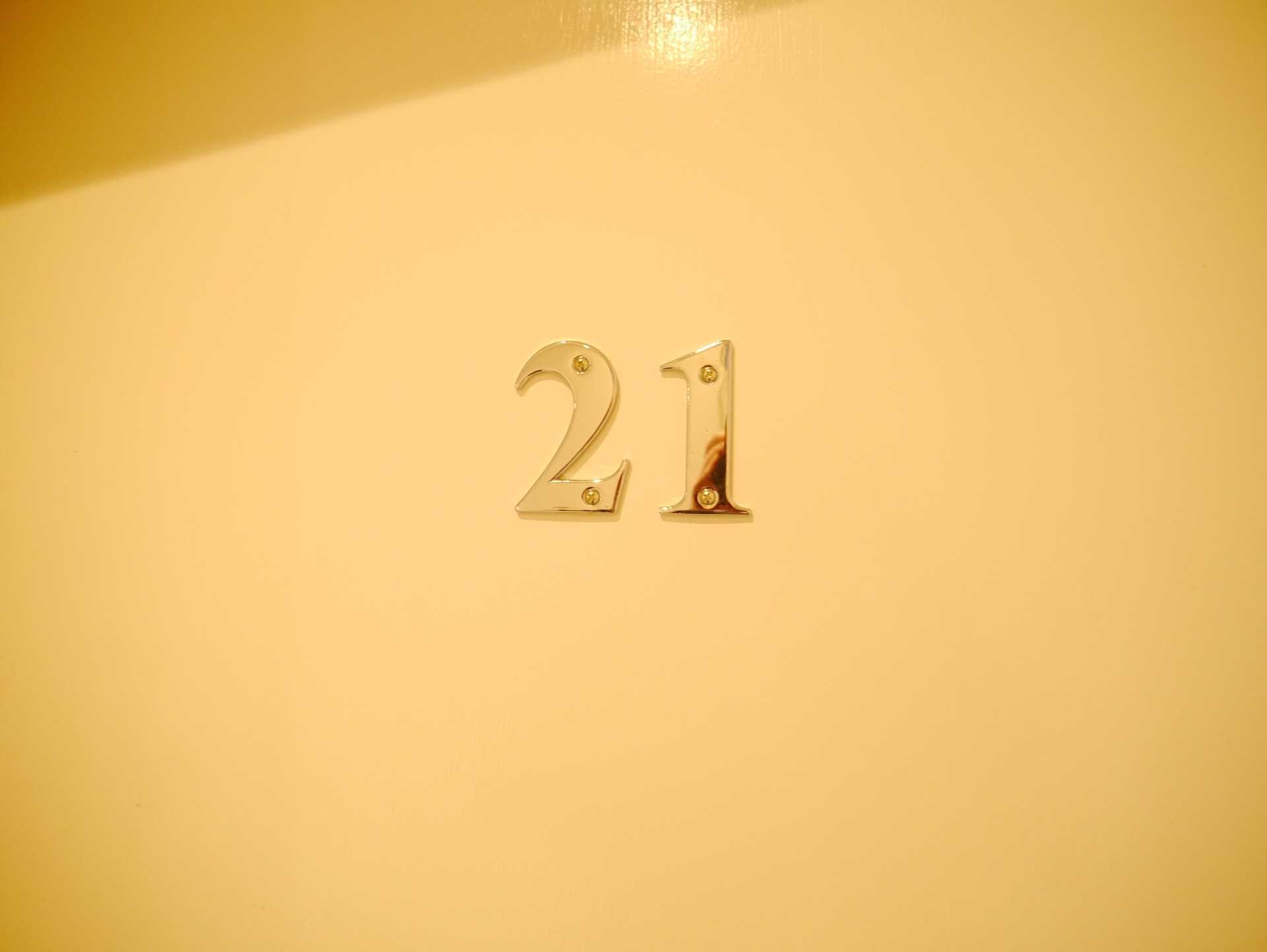 Number 8