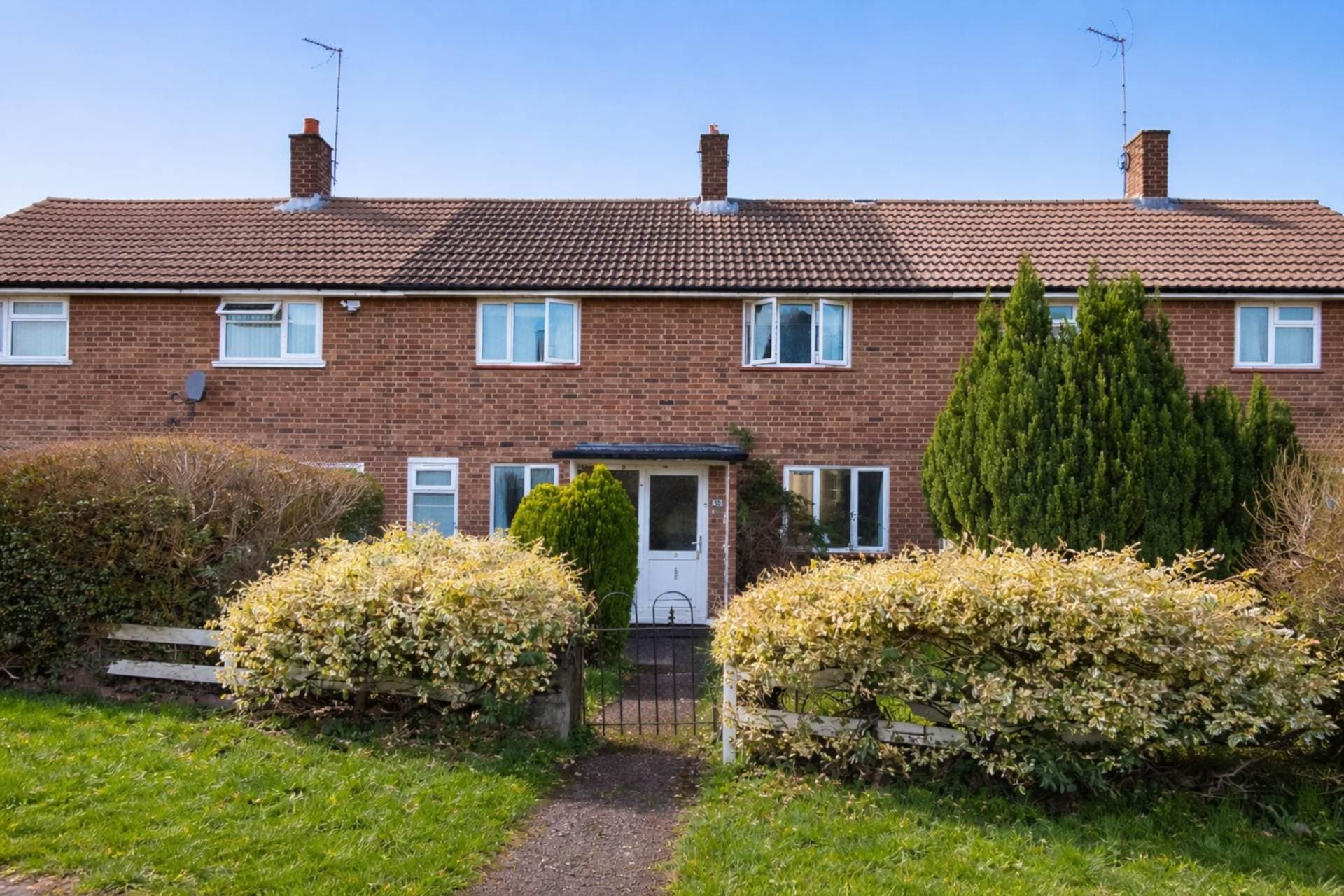 High Dells, Hatfield