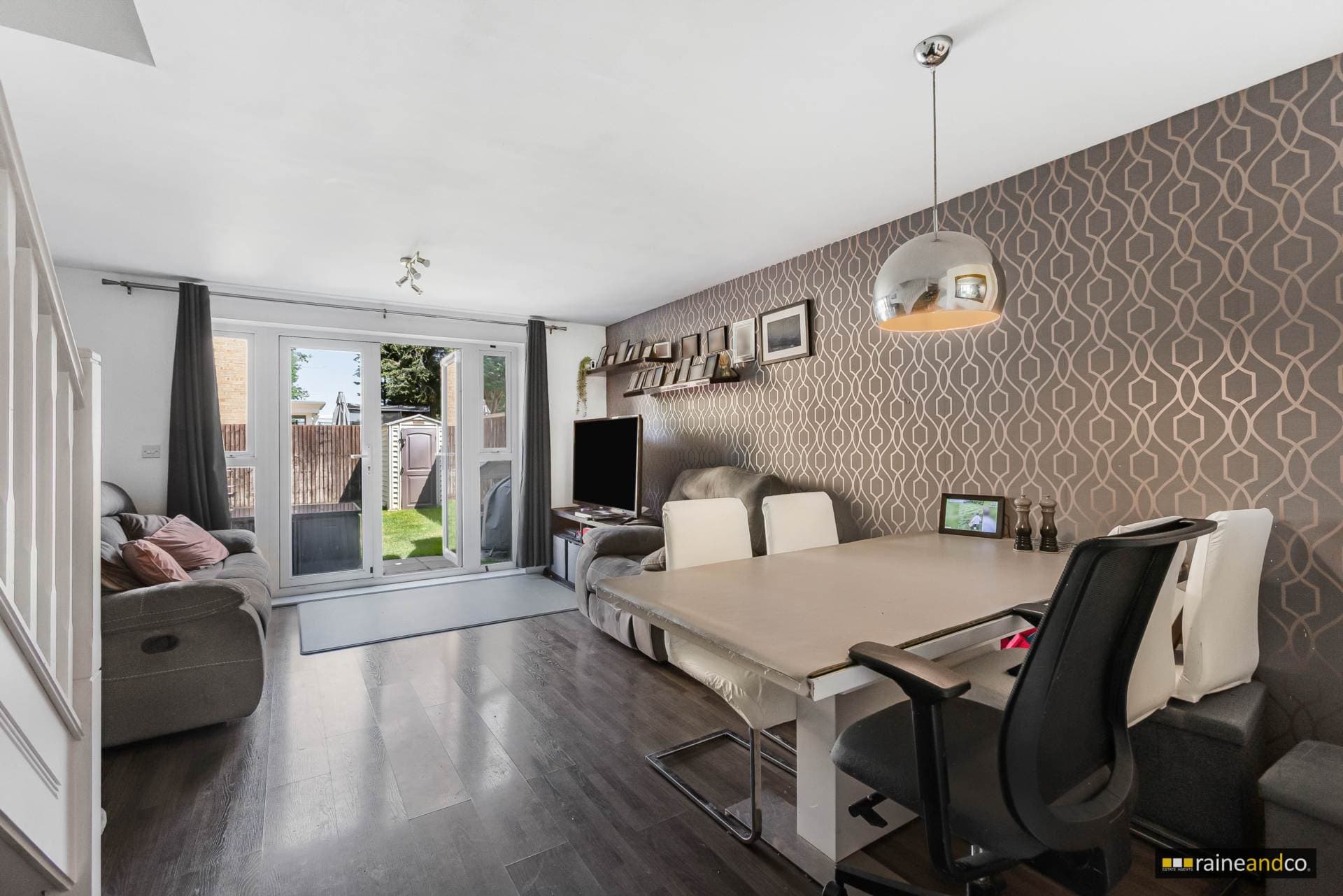 Peregrine Way, Hatfield